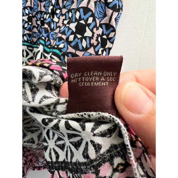 Ranna Gill Size XL V Neck Boho Sleeveless Panel Tank - Picture 4 of 8